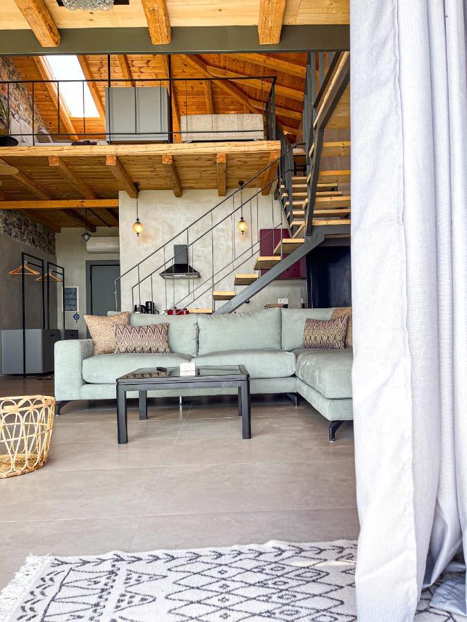 Modern Stone Villas With Swimming Pool ألفيريون المظهر الخارجي الصورة