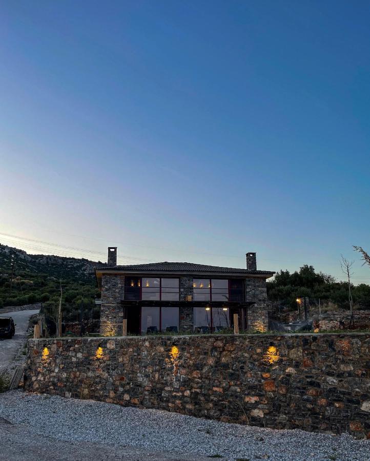 Modern Stone Villas With Swimming Pool ألفيريون المظهر الخارجي الصورة